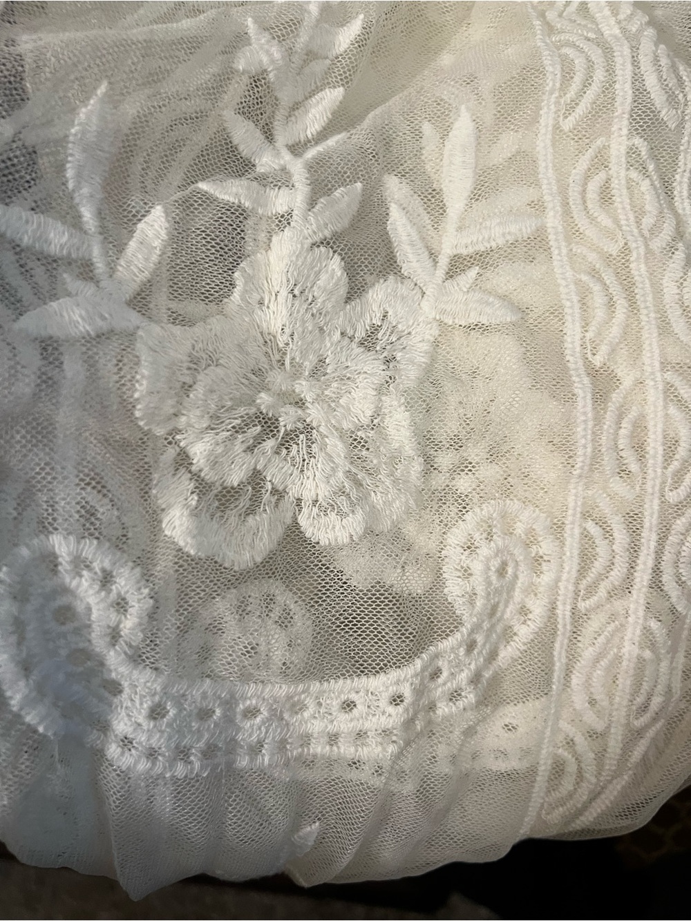 Elegant SHEER LACE Long Sleeve Lace Maxi Dress - Cream - Picture 5 of 8